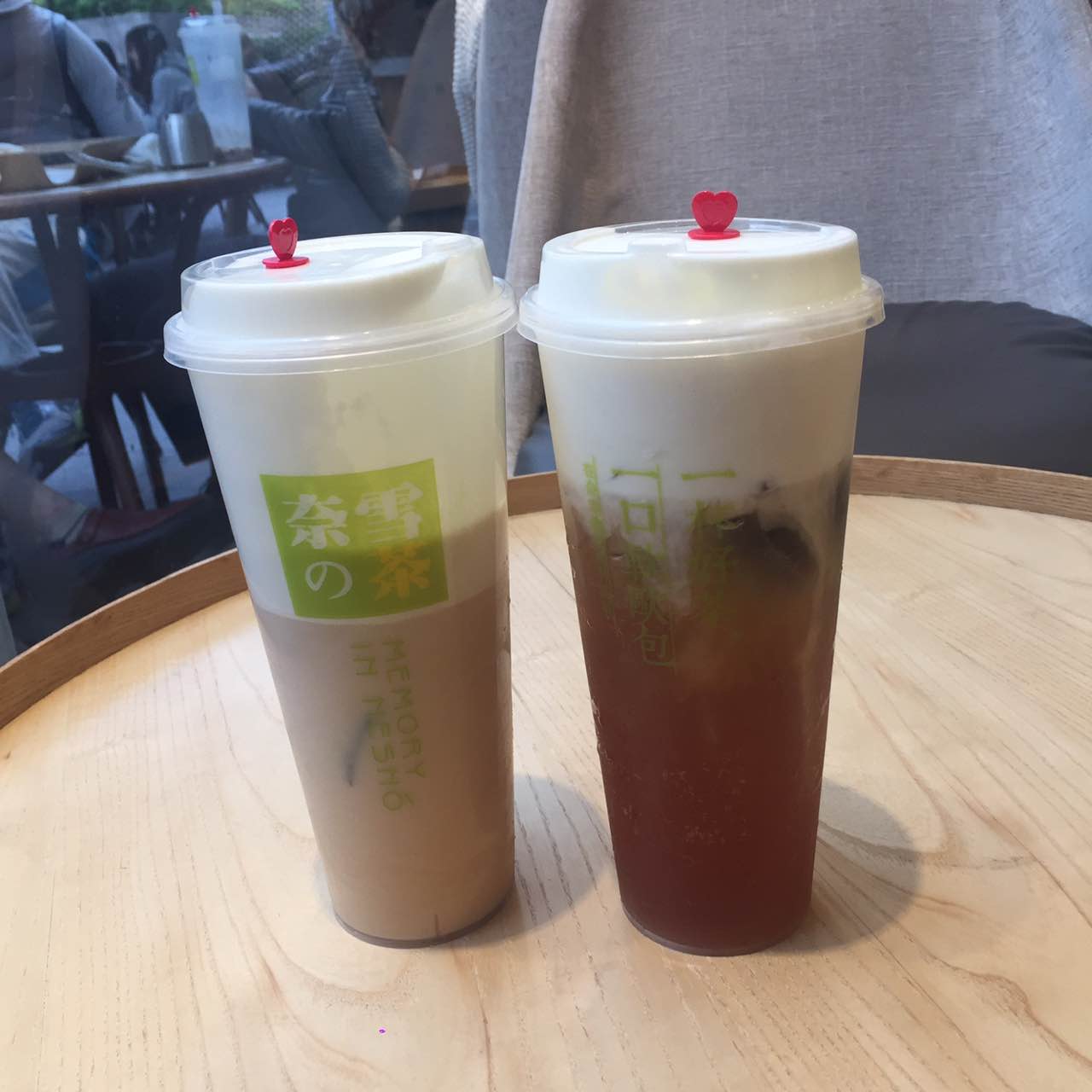 2022奈雪的茶(南山茂業店)美食餐廳,人很多 略超 作為逛街補血站.