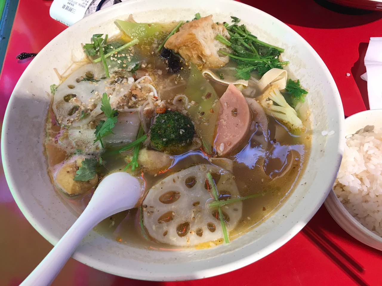 三顾冒菜(时尚天成购物广场店)