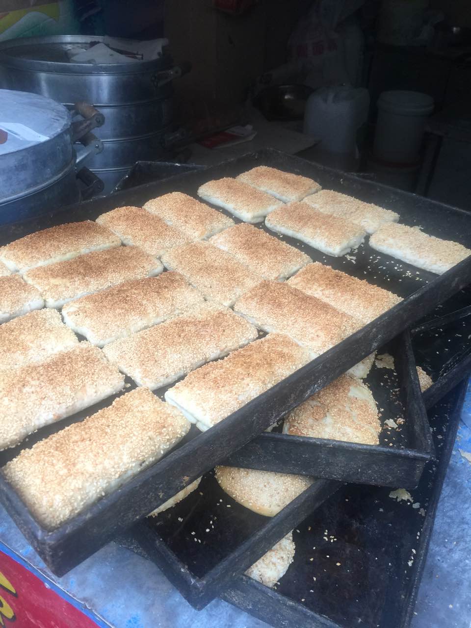 06-19 2016-12-10 靠家近很方便 最主要麻糕跟糯米鸡蛋糕都很好吃