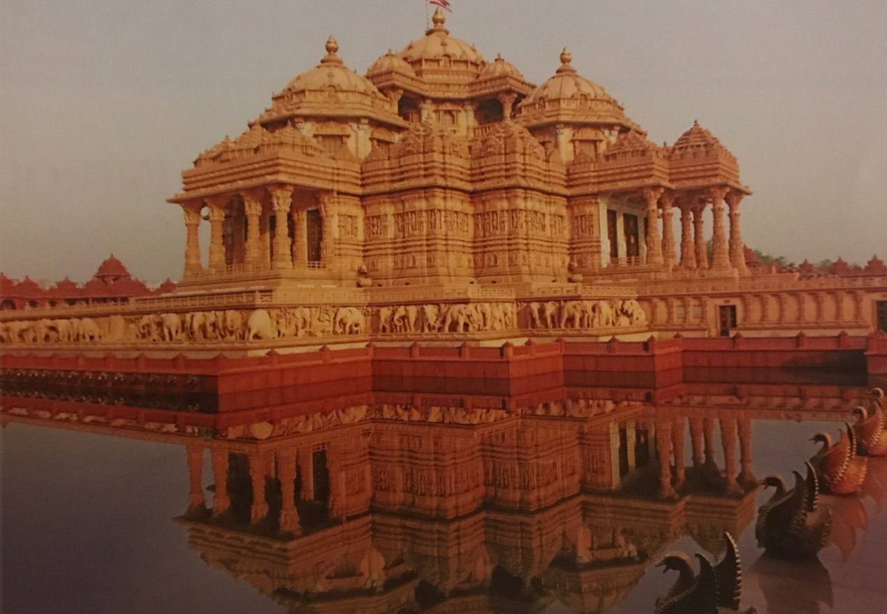 米纳克希安曼寺（Meenakshi Amman Temple）是印度教一大圣地|印度教|米纳克|安曼_新浪新闻