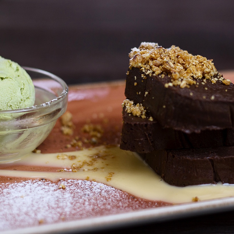 Mint Ice Cream Recipe with Fresh Mint: A Refreshing Treat for the Summer