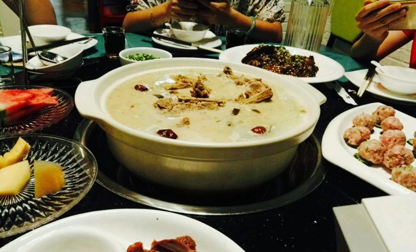 绵阳地头鲜(园艺山店)好吃吗,地头鲜(园艺山店)味道怎么样,环境/服务