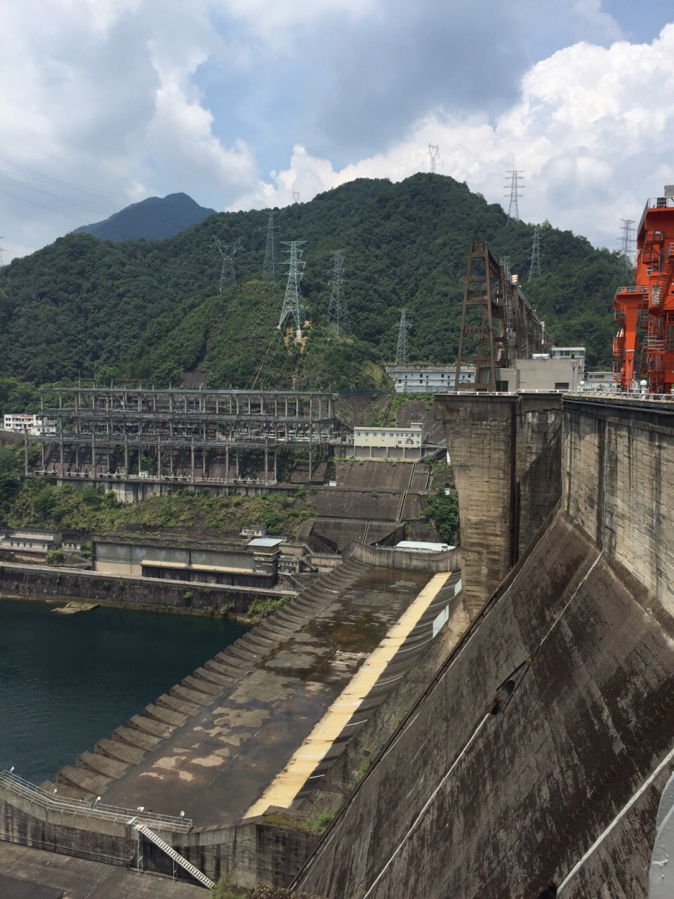 新安江水电站