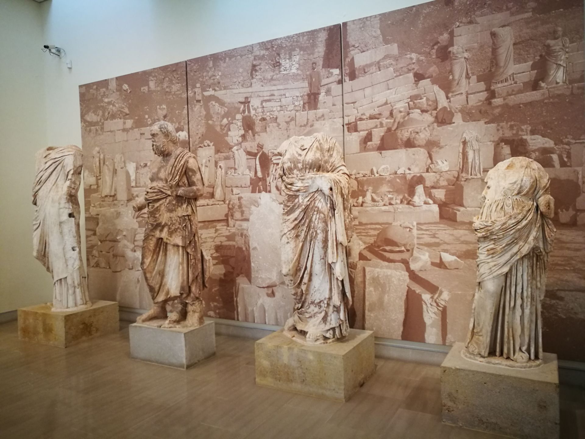 德尔菲考古博物馆