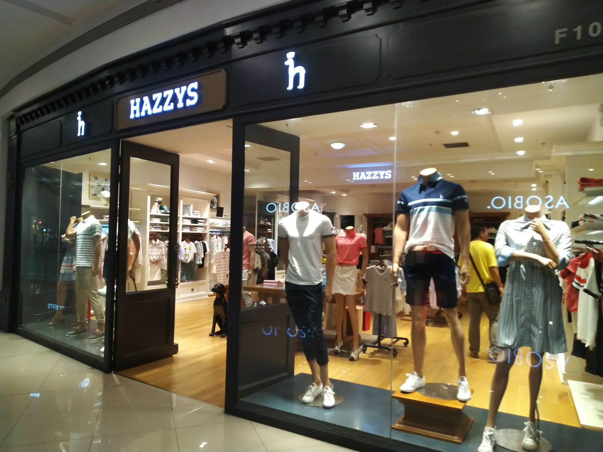 hazzys(邻瑞广场店)
