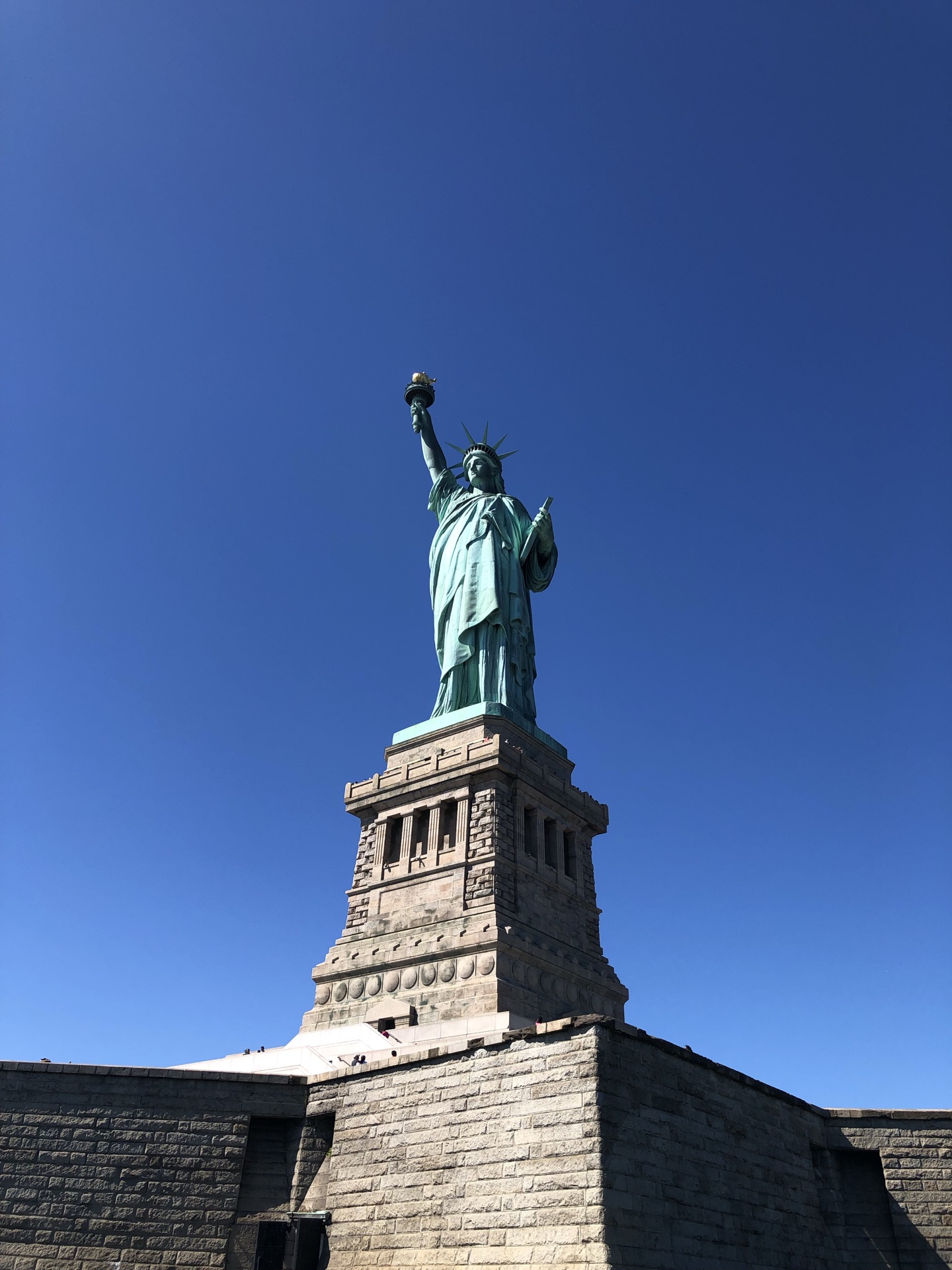 法国设计者,雕塑家,工匠智慧结晶!赠送美国过程中的一些历史!