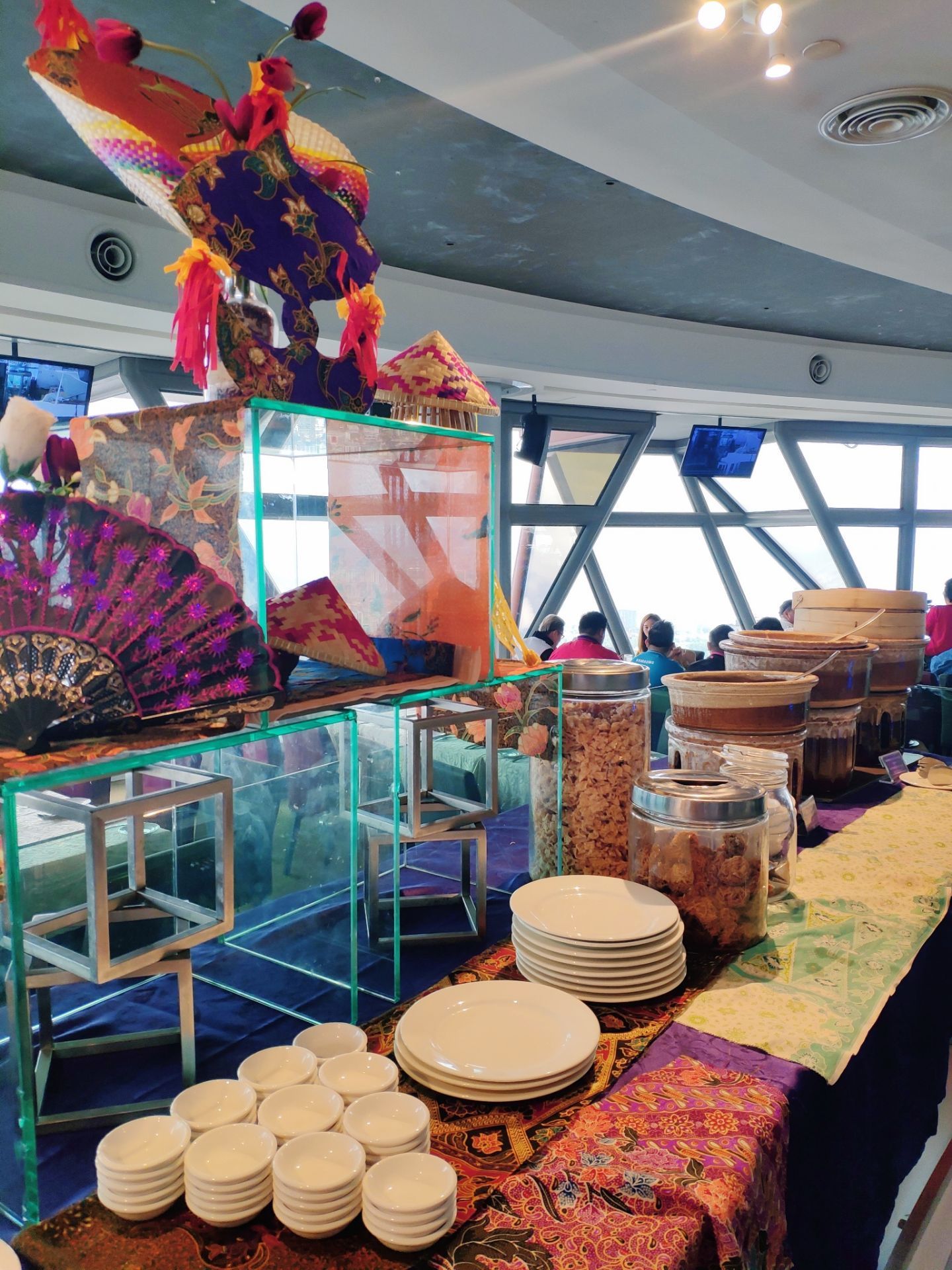 东方明珠·空中旋转餐厅 - 餐厅详情 -上海市文旅推广网-上海市文化和旅游局 提供专业文化和旅游及会展信息资讯