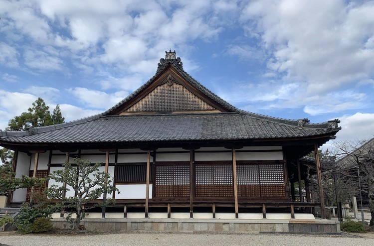 【携程攻略】奈良西大寺景点,这个寺庙应该是和东大寺来相对应的,规模