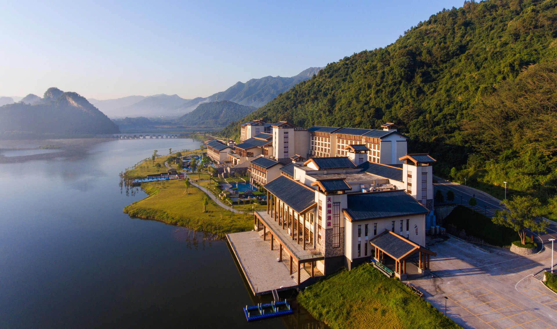 英德宝晶宫国际旅游度假区好玩吗,英德宝晶宫国际旅游度假区景点怎么