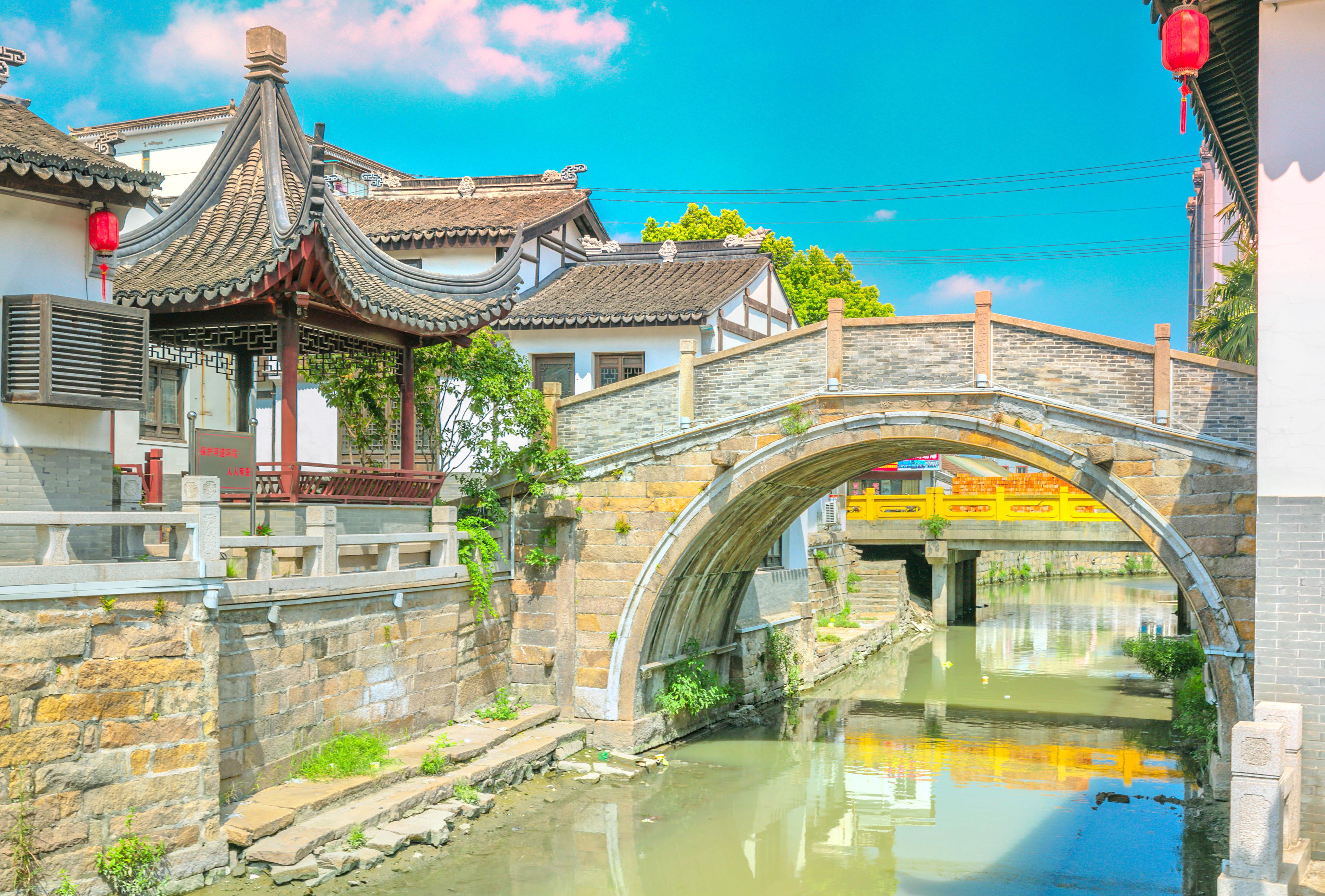 罗店红十字纪念碑