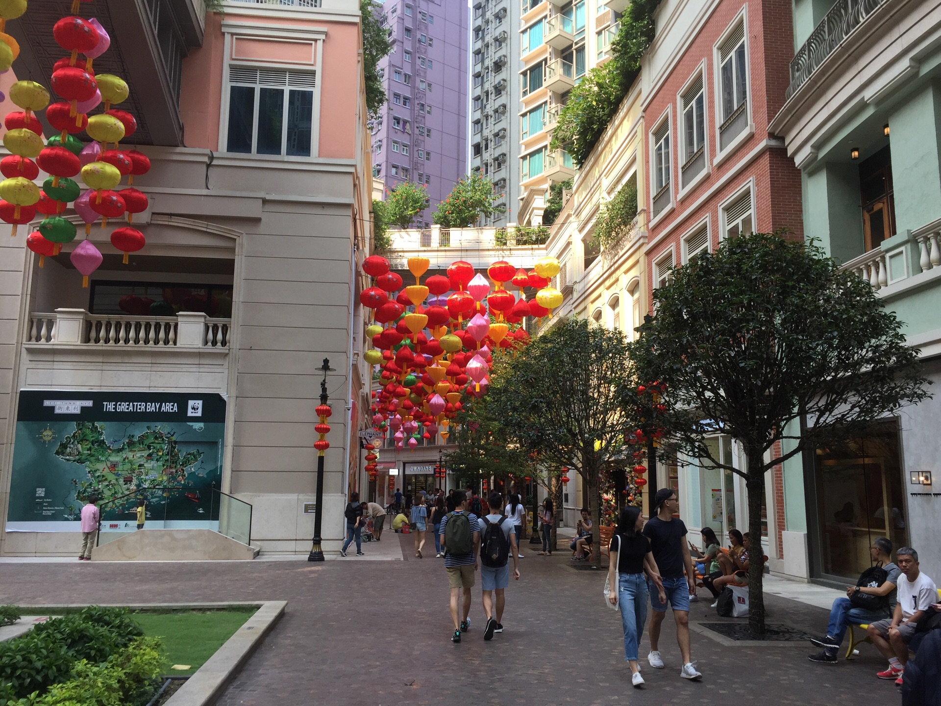 【携程攻略】香港利东街购物,湾仔利东街前身是一条专门印喜帖的小街