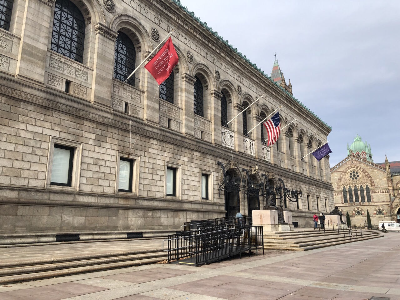 波士顿公共图书馆