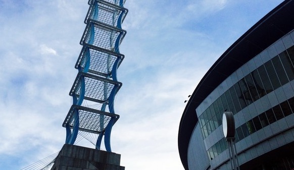 高雄巨蛋体育馆