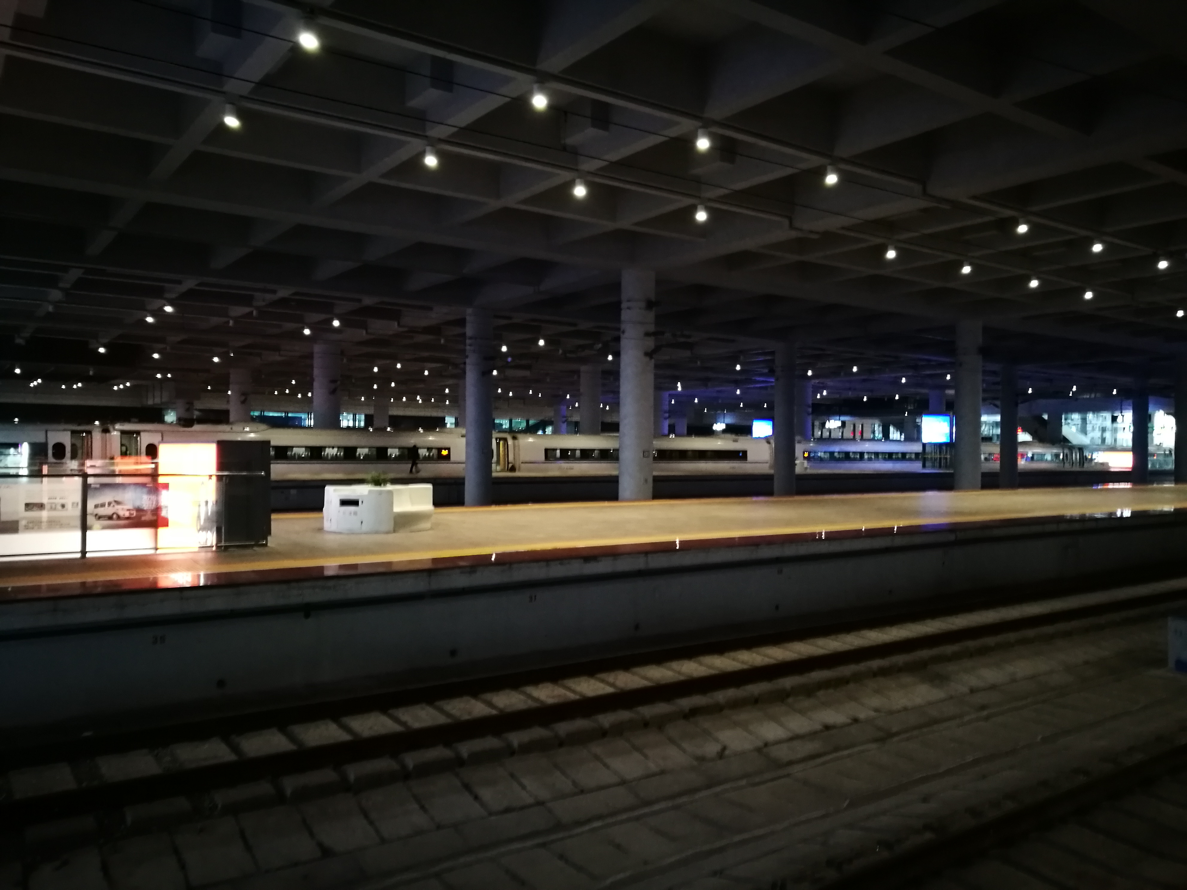 宁波火车站夜景图片图片