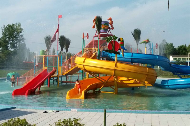 广安蒙成水上乐园