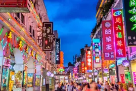 2-Day Guangzhou Tour: Cultural Exploration and Pearl River Nightscape, A Historical Journey from Museums to Ancient Temples