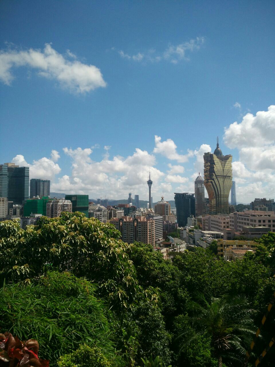 澳门东望洋炮台及灯塔好玩吗,澳门东望洋炮台及灯塔景点怎么样_点评