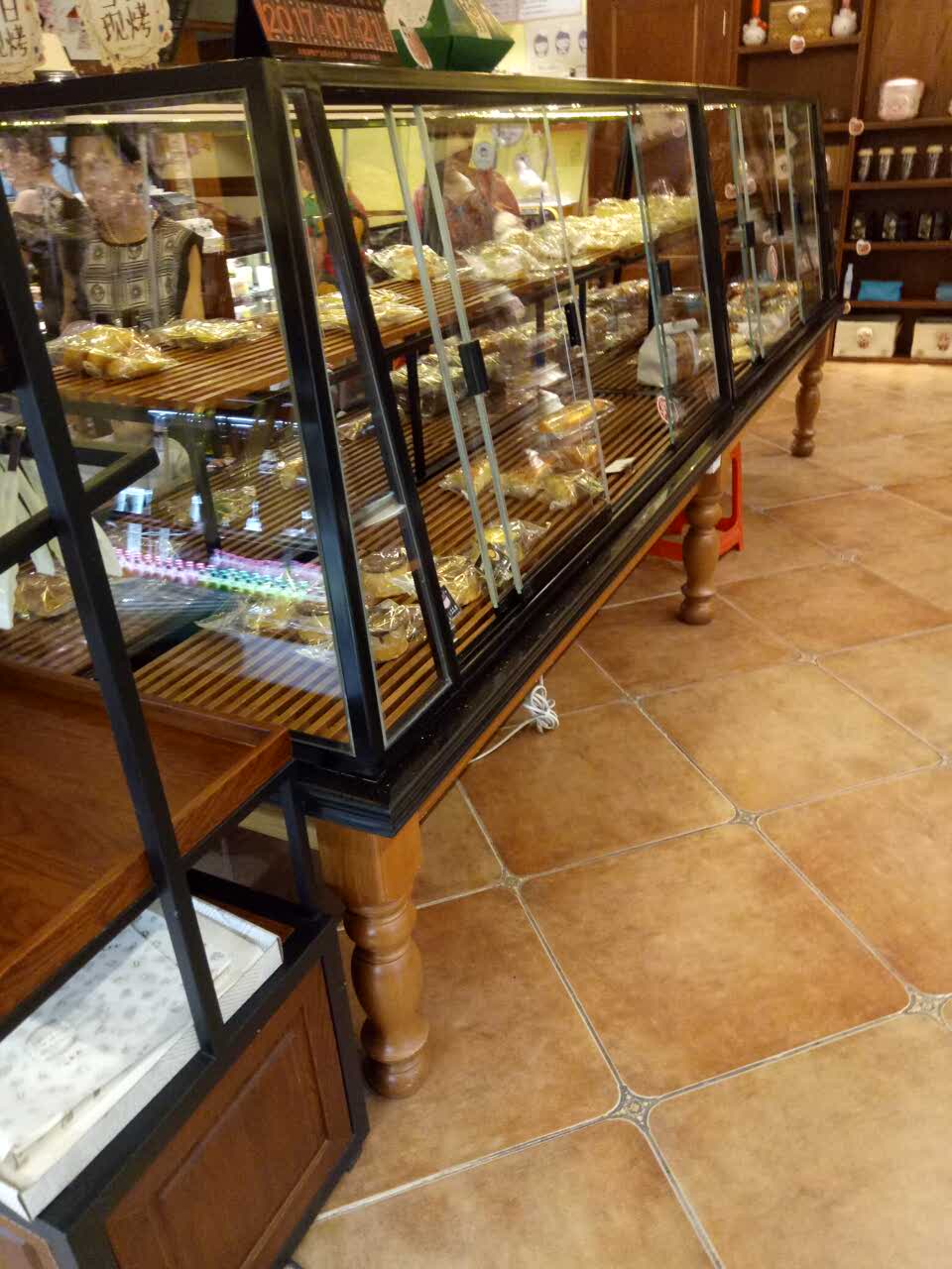 波波的蛋糕店(恒大绿洲店)