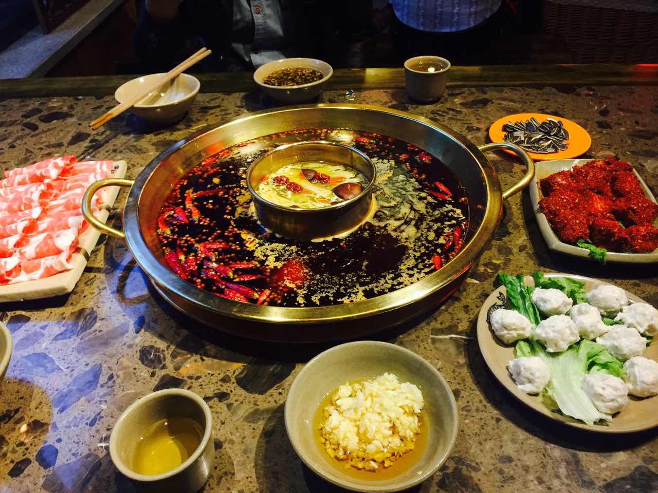 重庆大龙老火锅