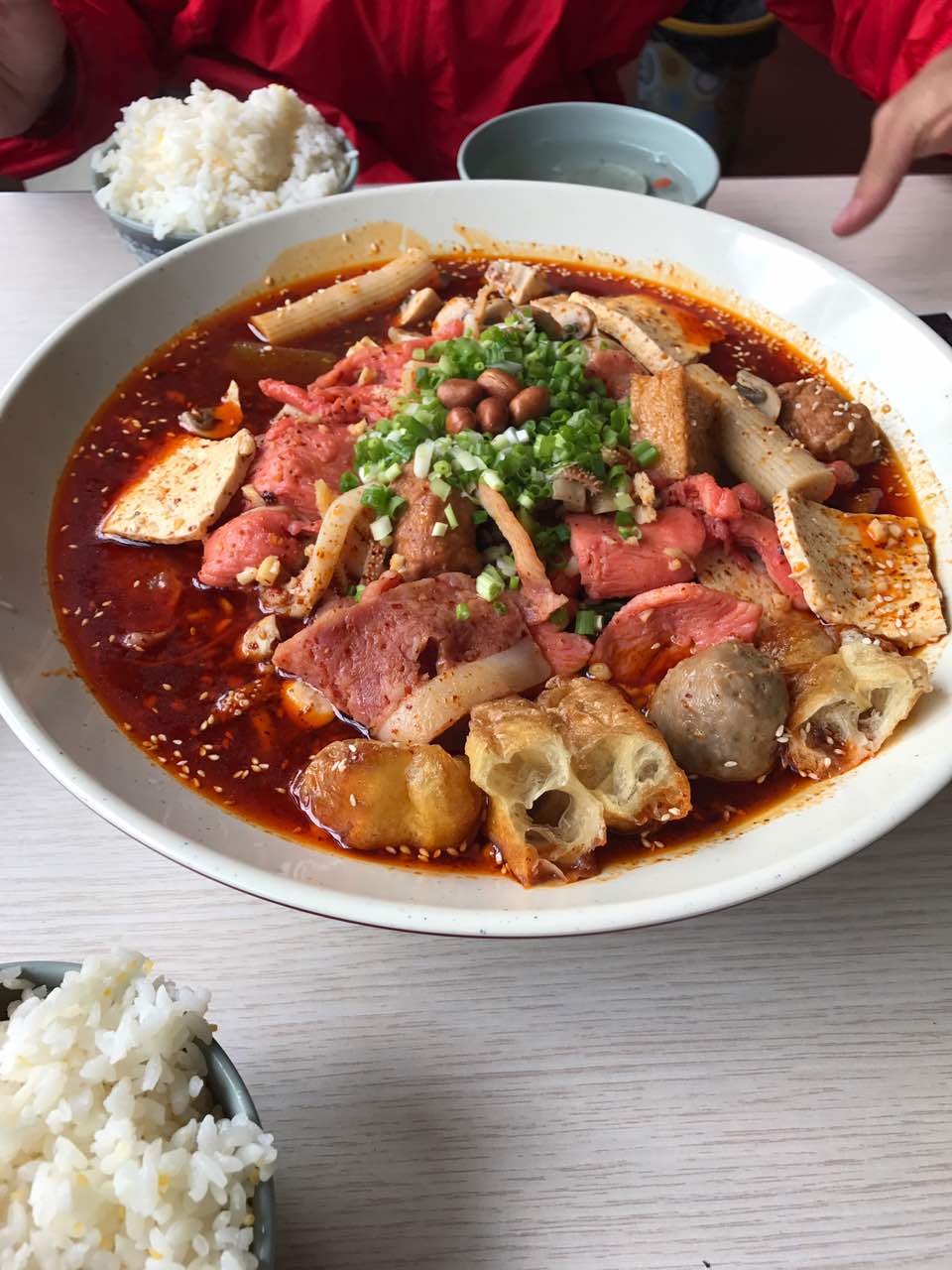 微辣已经很辣了,大家慎点中辣.不夸张这是我吃过的最好吃的冒菜.