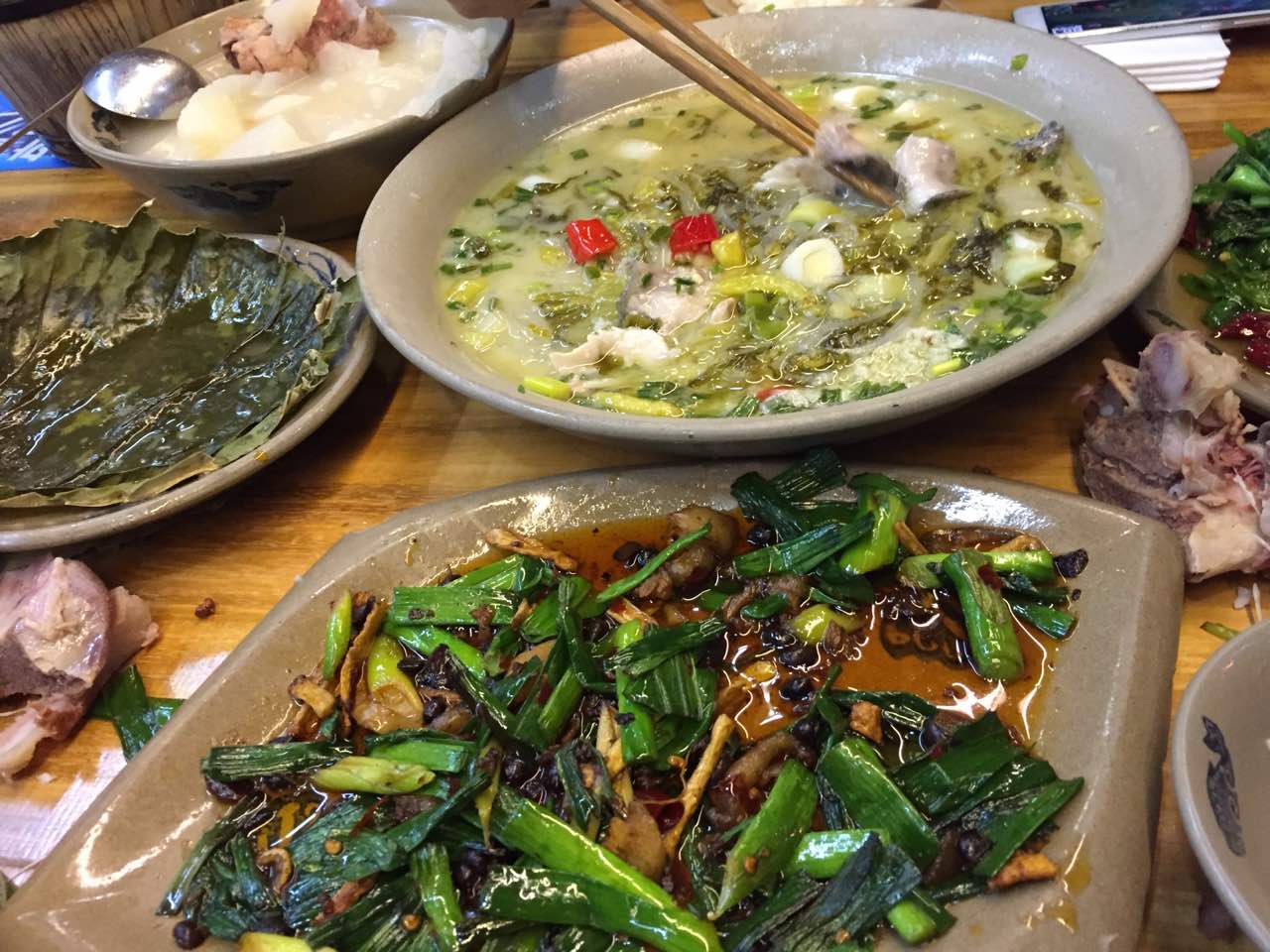 成都有滋有味土菜馆攻略,有滋有味土菜馆特色菜推荐/菜单/人均消费