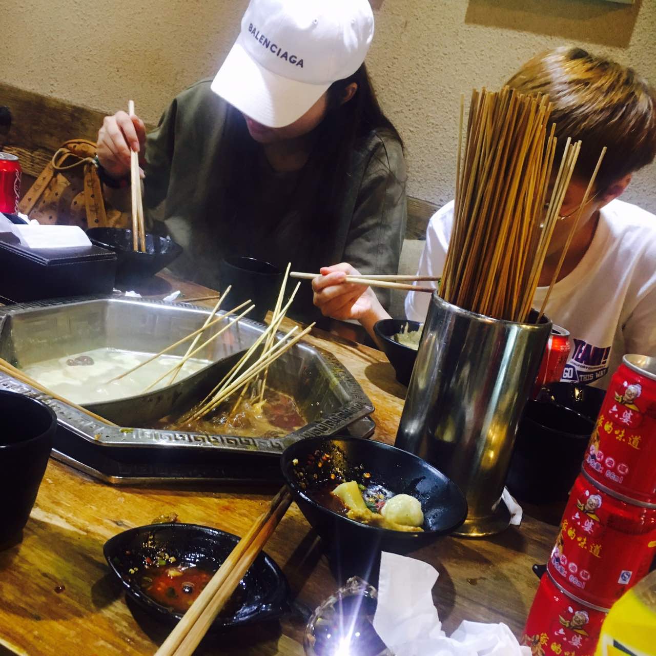 【携程美食林】沈阳六婆串串香(北一路店)餐馆,他家也不好吃 和朋友