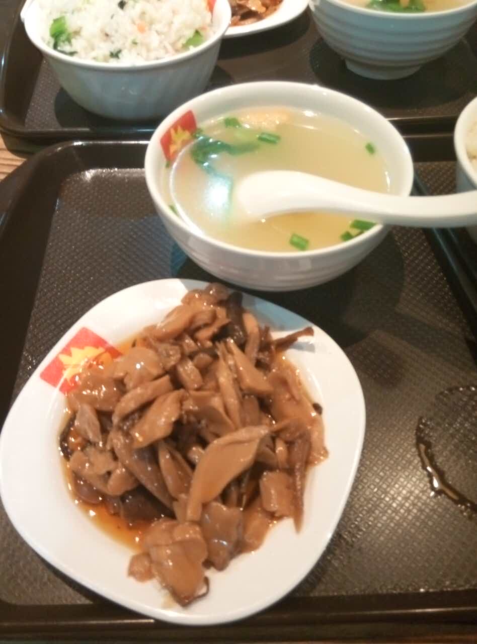 鹹肉菜飯骨頭湯(蘭德中心店)