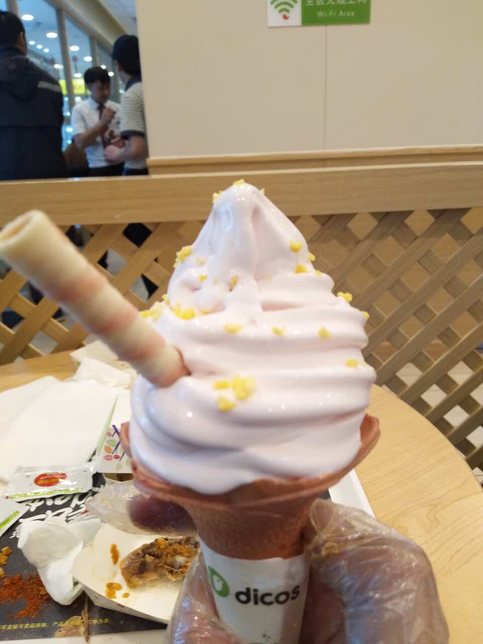 2022德克士(万宏国际店)美食餐厅,德克士的新品被广告吸引来的.