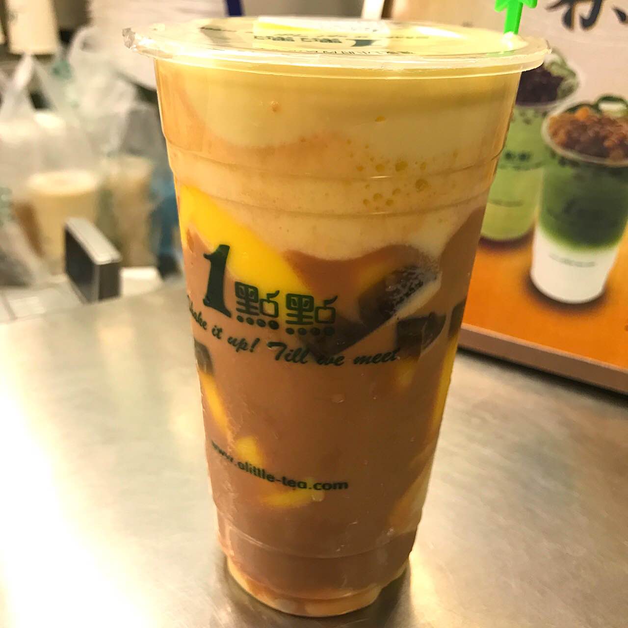 免去选择~"大杯阿华田-冰-糖 奶霜 冰淇淋 布丁=37"如果我说喝出了一