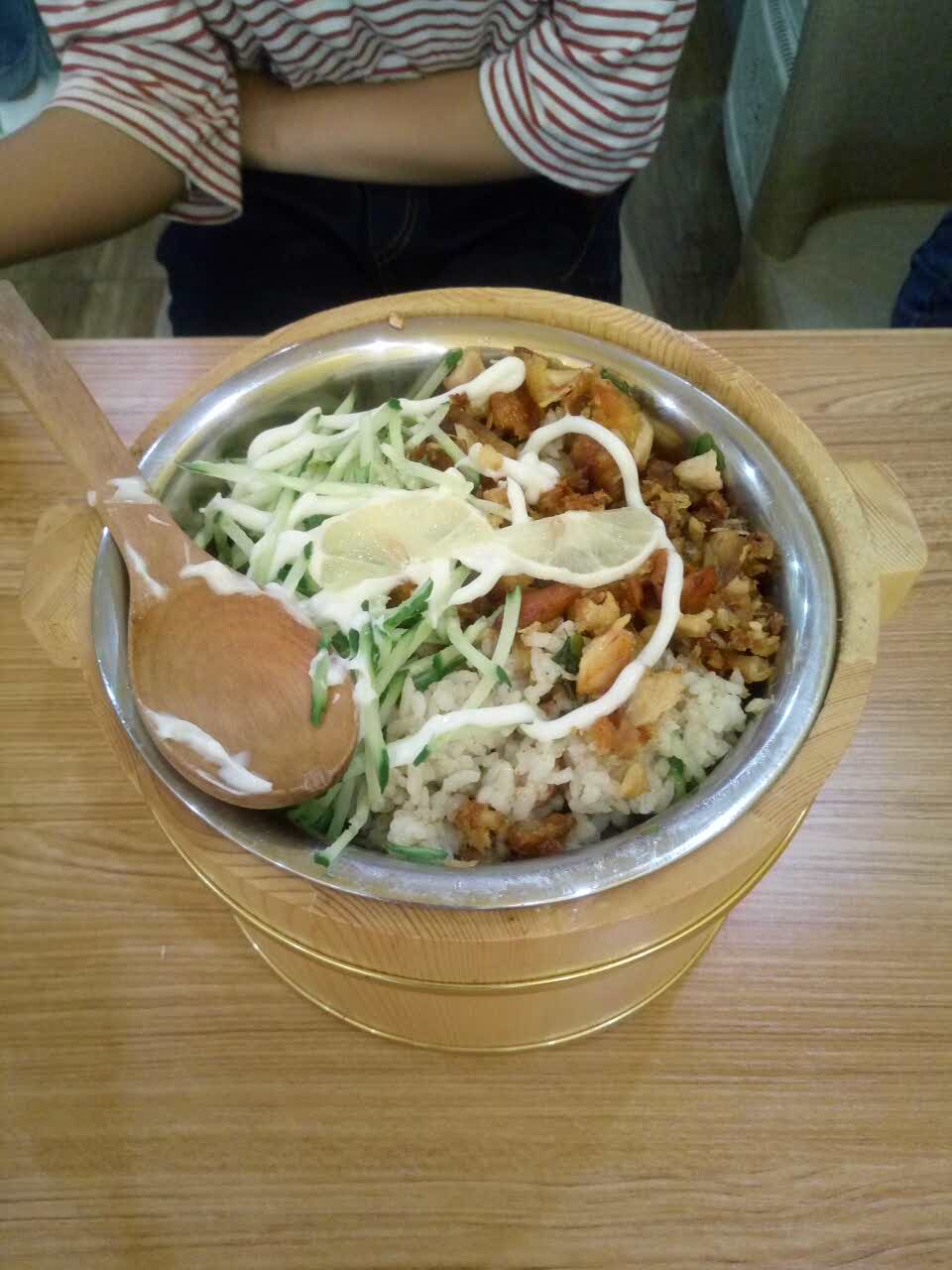 阿里郎烤肉拌饭寿司