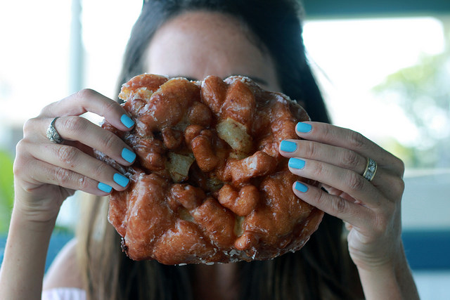 door donuts餐馆,while the glazed, chocolate and vanilla