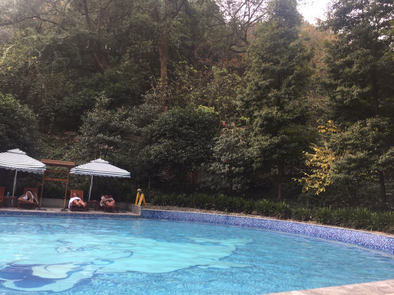 峨眉山观岭森林温泉