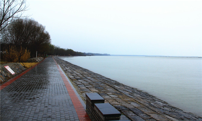 100313000000ufba56E56_R_671_10000_Q90.jpg?proc=autoorient