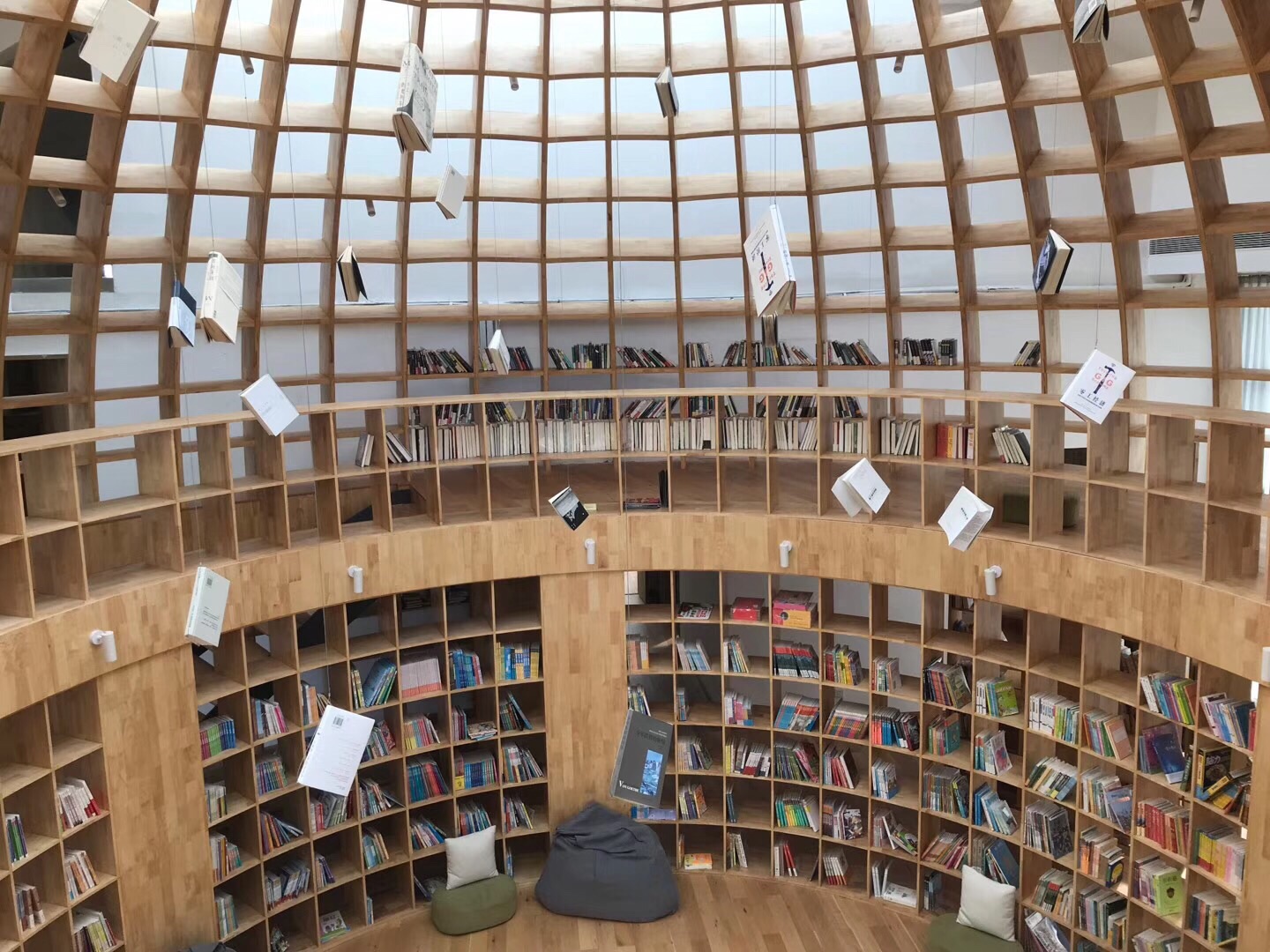 卓尔小镇桃花驿