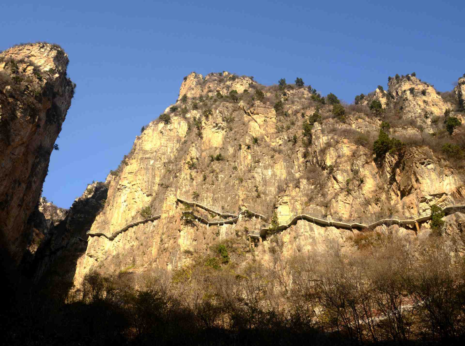 易县云蒙山皇家森林公园好玩吗,易县云蒙山皇家森林公园景点怎么样