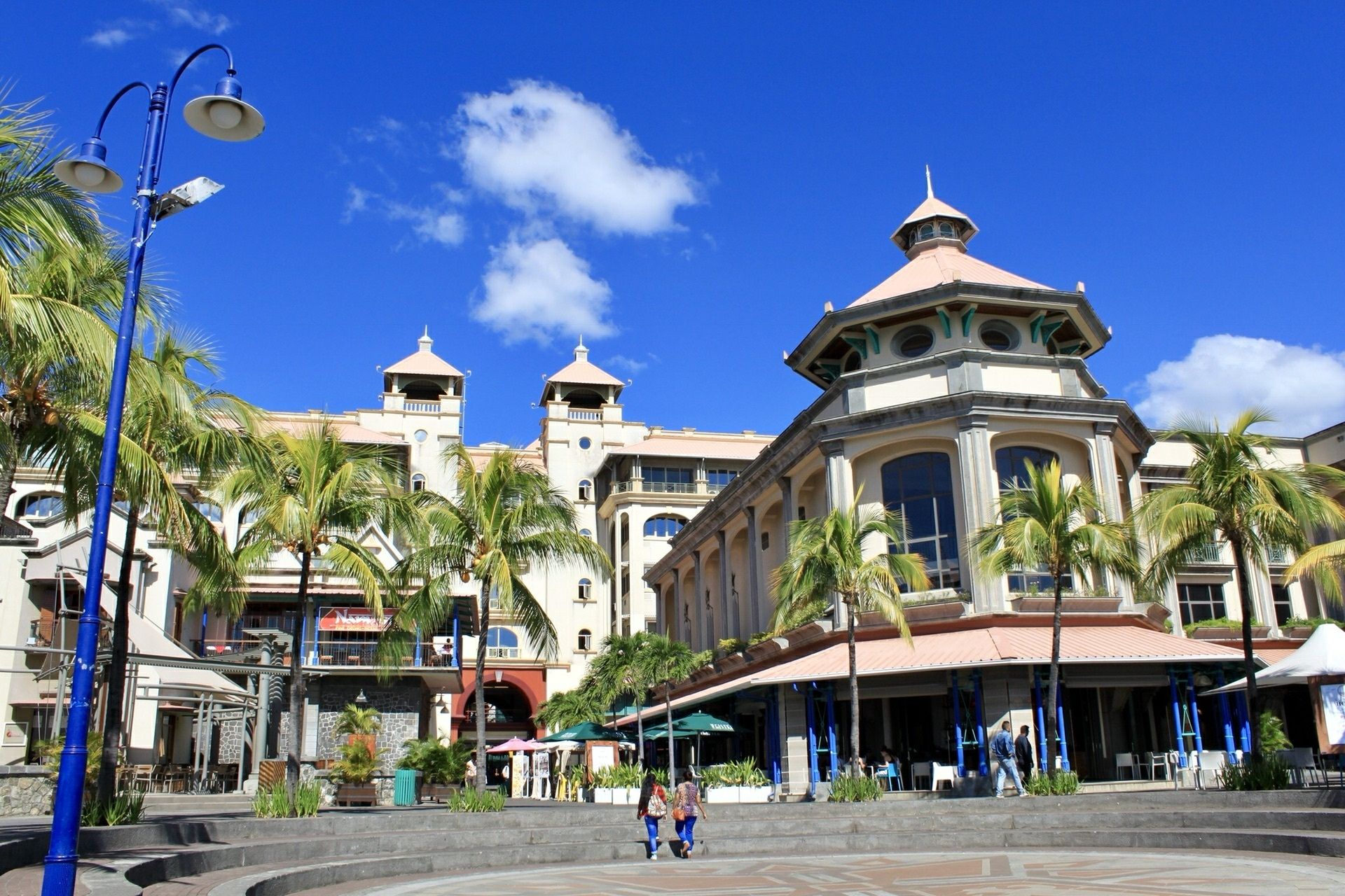 2020蔻丹广场游玩攻略,如果你要购物或者是品尝美食.【去哪儿攻略】