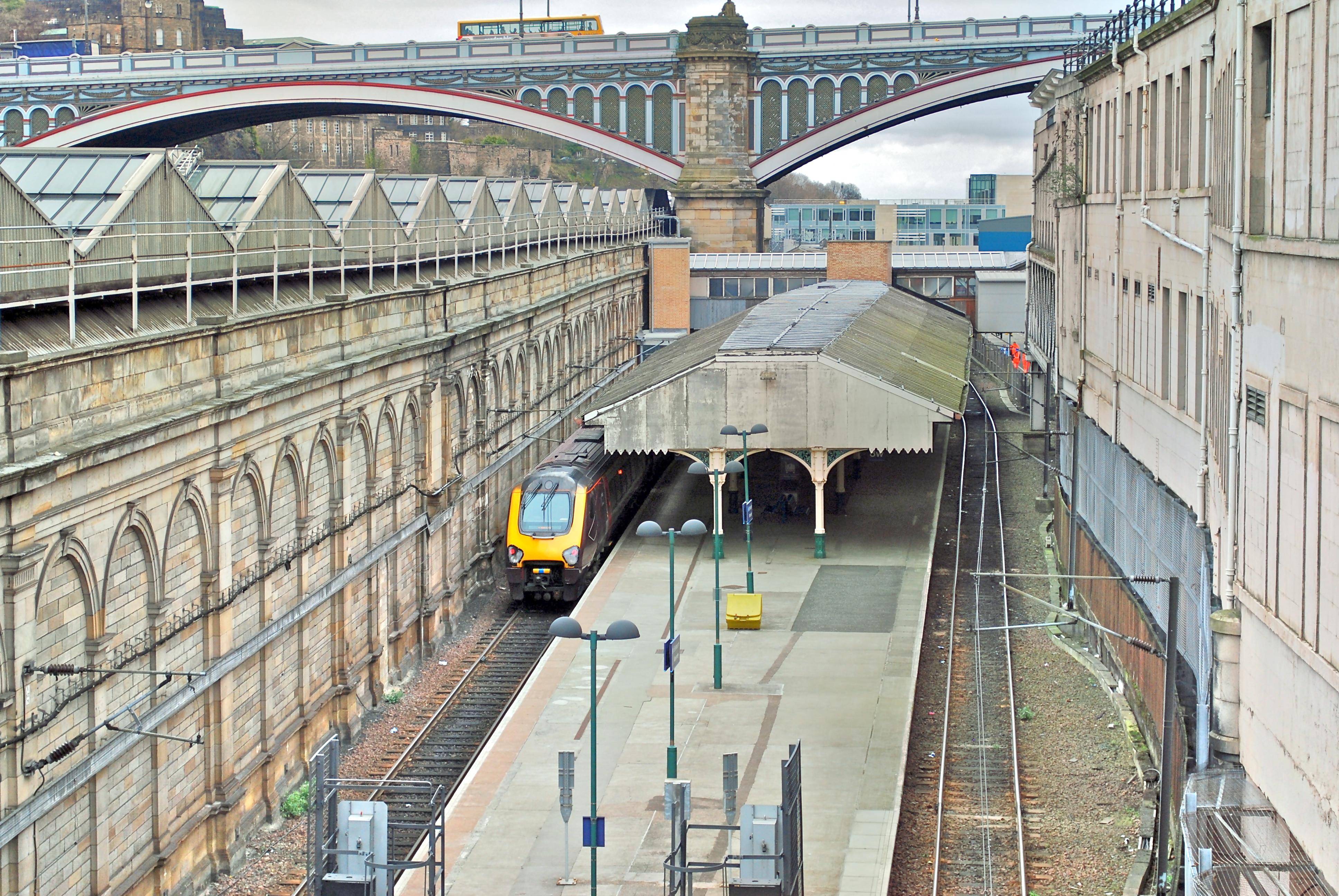 爱丁堡威瓦利火车站图片