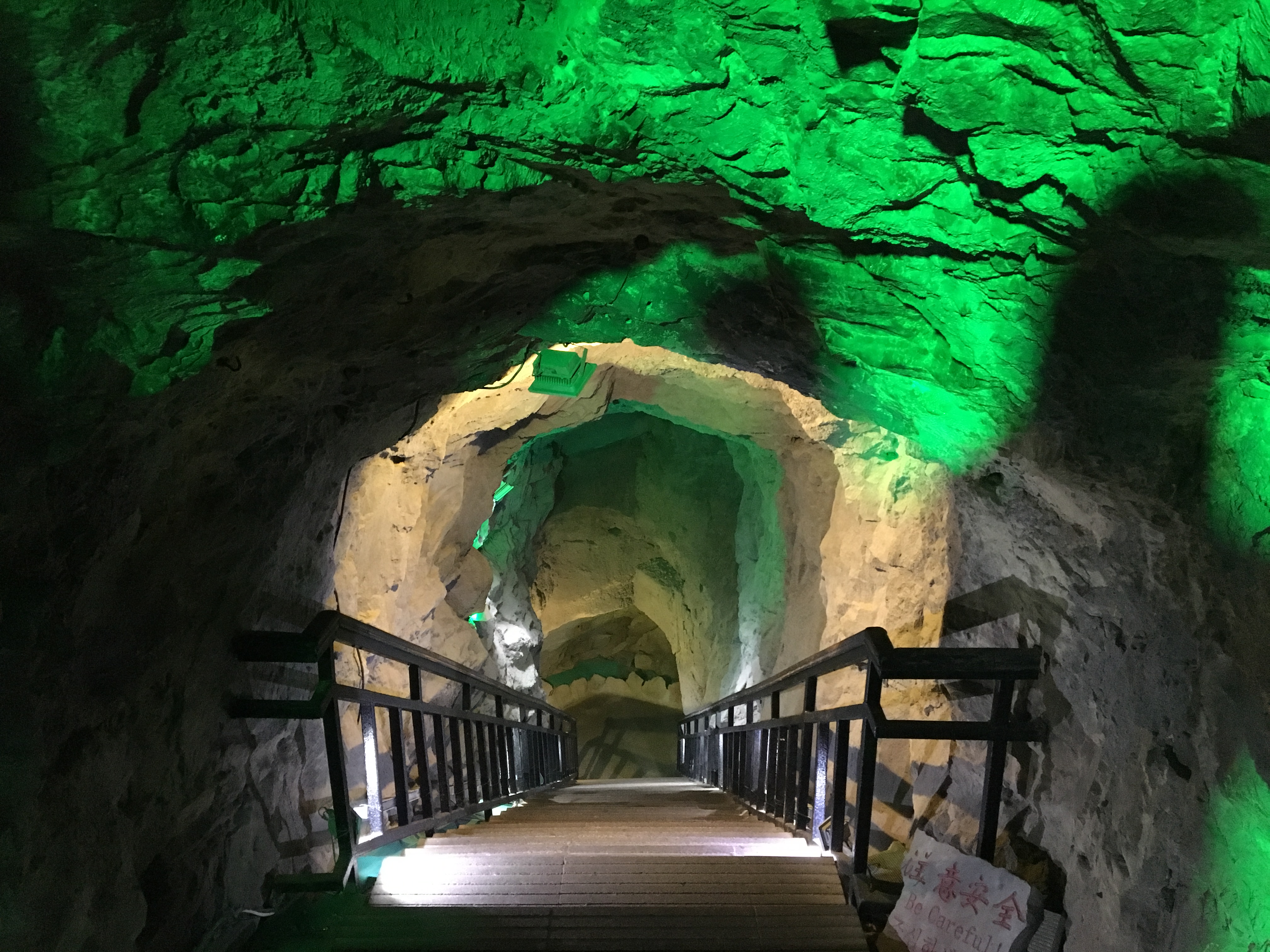 【携程攻略】沂水地下大峡谷景点,在临沂市沂水县,是北方罕见的喀斯特