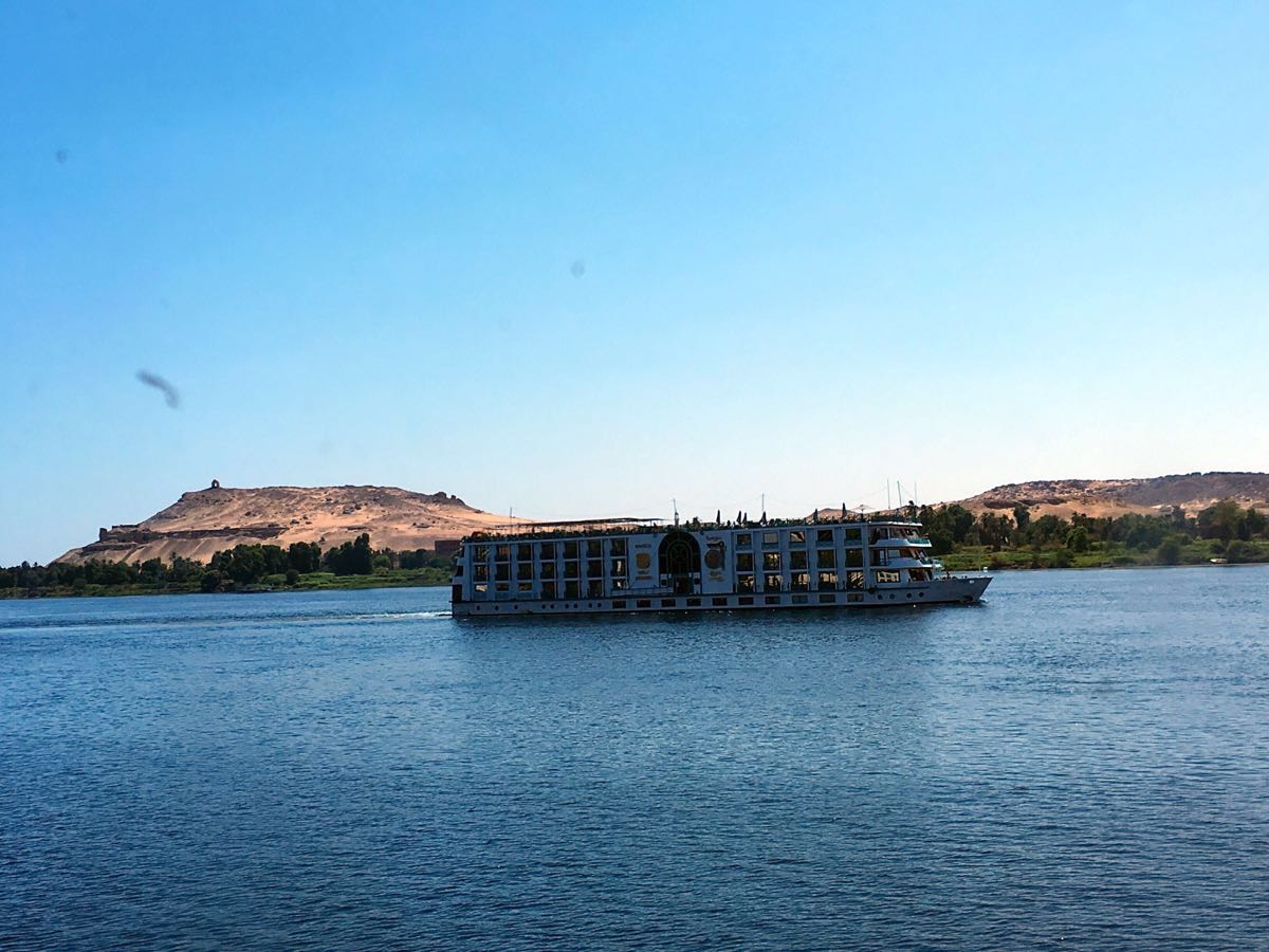 【携程攻略】开罗尼罗河景点,沿尼罗河乘游轮而下,绝对是一个美好的