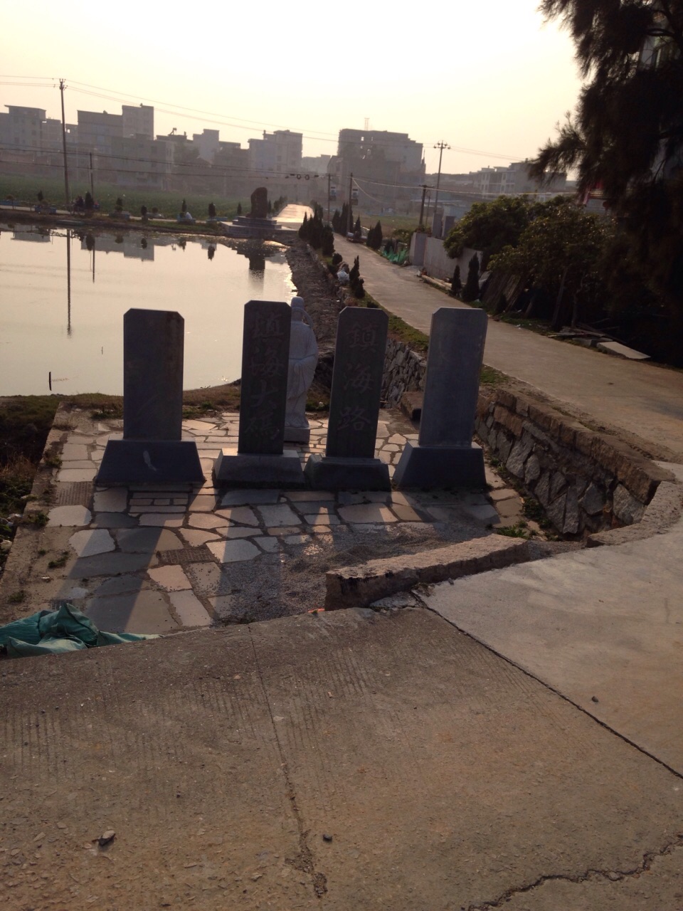 【携程攻略】莆田镇海堤景点,是新评选的莆田24景东甲晨光,历史渊源