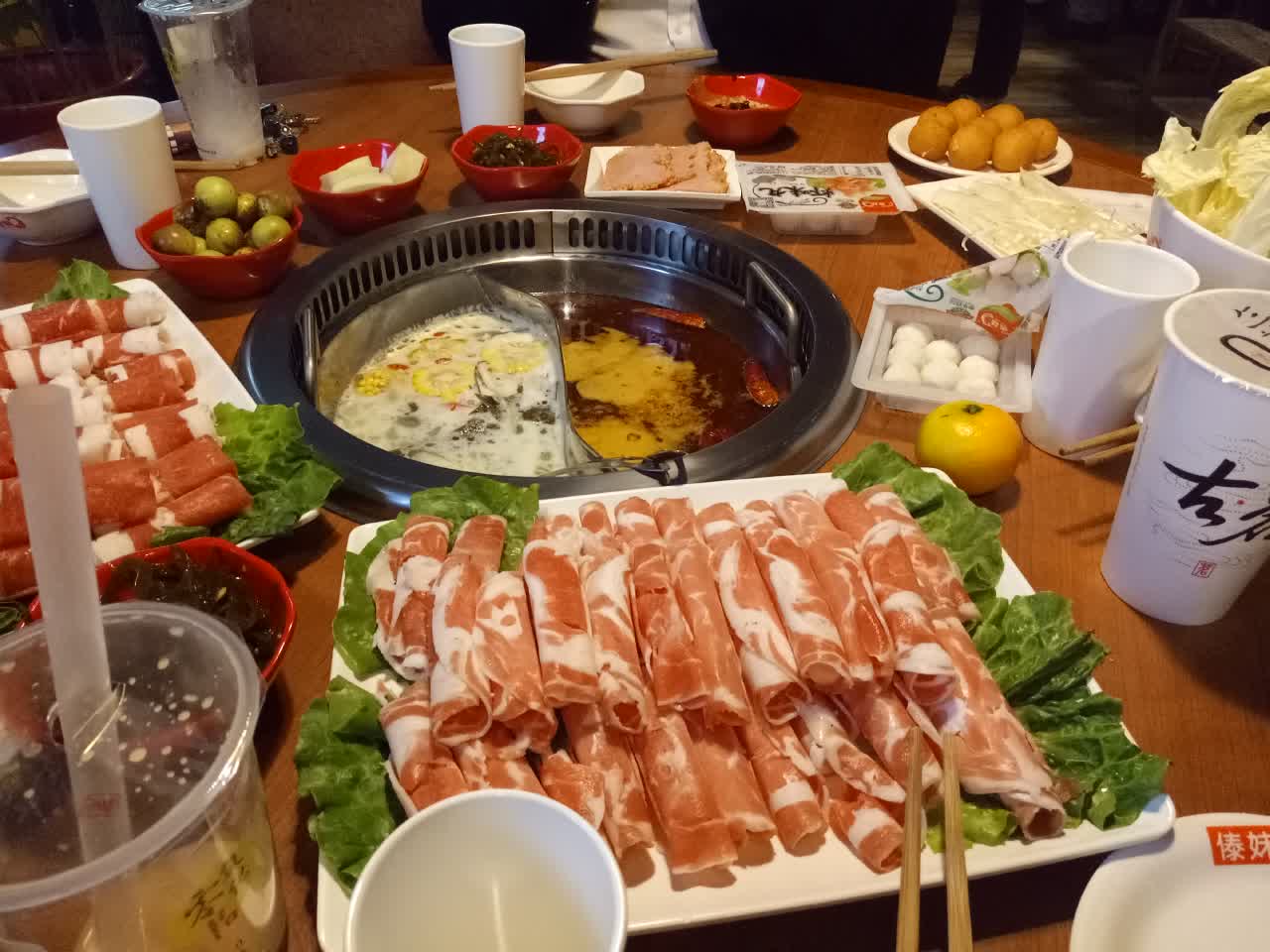 2021傣妹火锅(福客汇店)美食餐厅,饱饱饱饱~撑撑撑~不过吃的很.