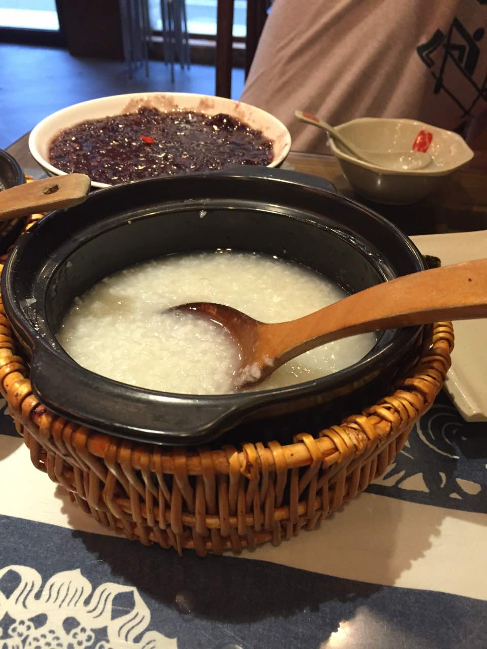 绿色吴家粥铺(南京环亚广场店)