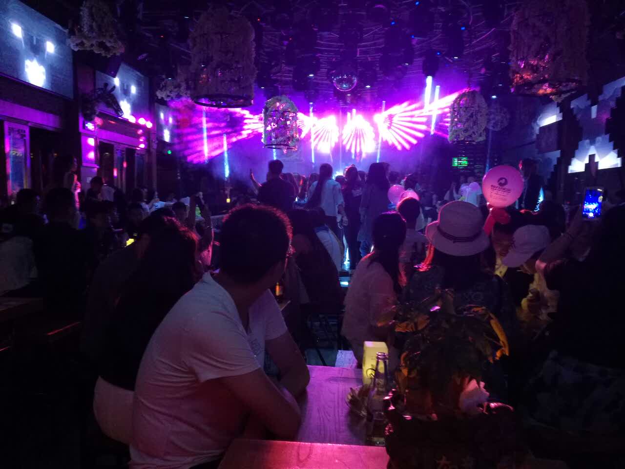 2019樱花屋金酒吧_旅游攻略_门票_地址_游记点评,丽江旅游景点推荐