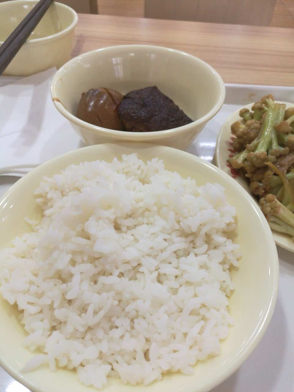 2021超意興快餐(寶福鄰店)美食餐廳,環境不錯,菜餚經濟實惠,一.