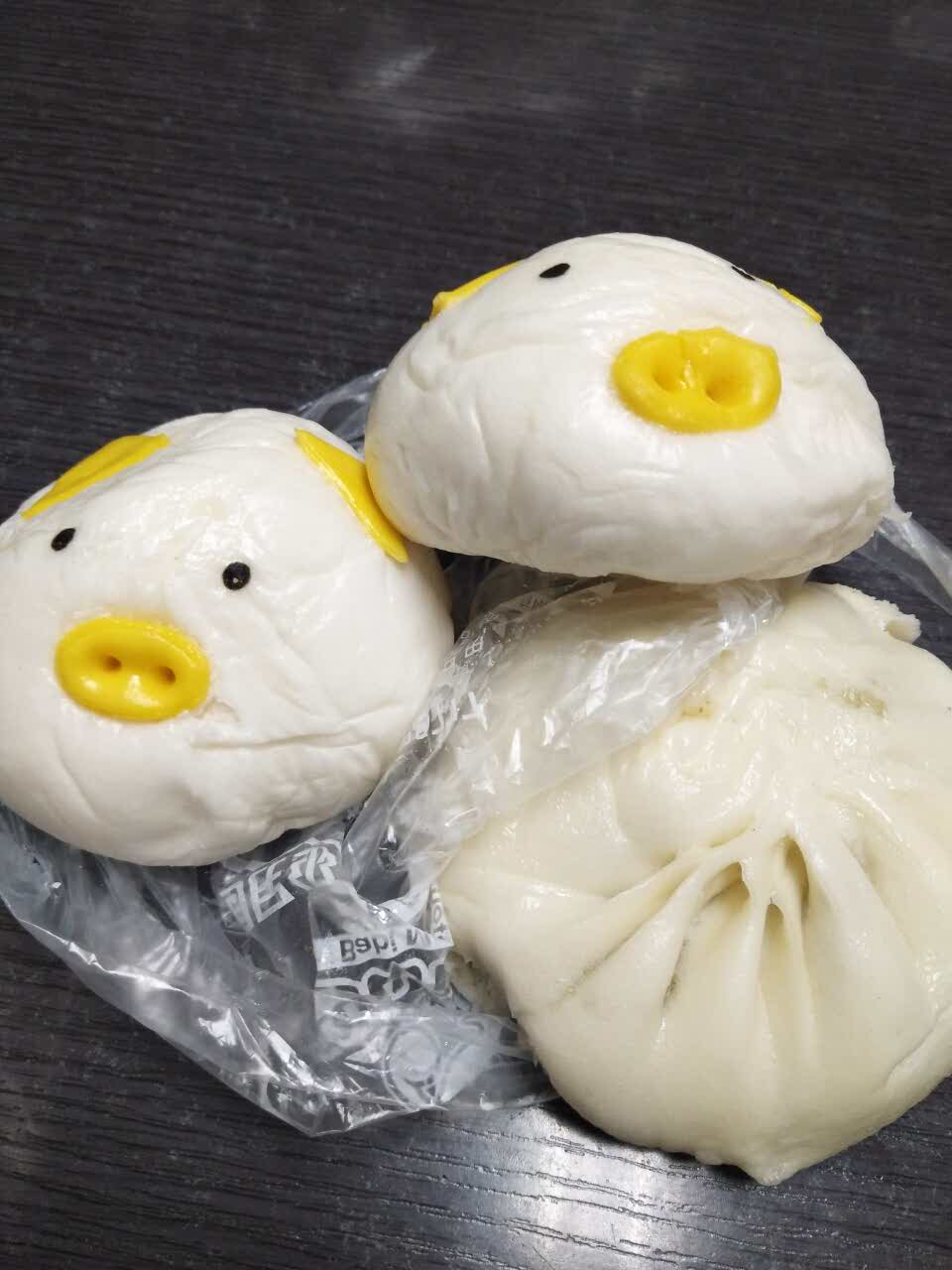 2022巴比馒头(漕宝路店)美食餐厅,小猪奶黄包挺好吃滴,欢迎大.