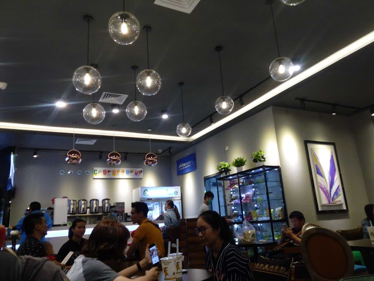 察理王子(衡阳西路店)