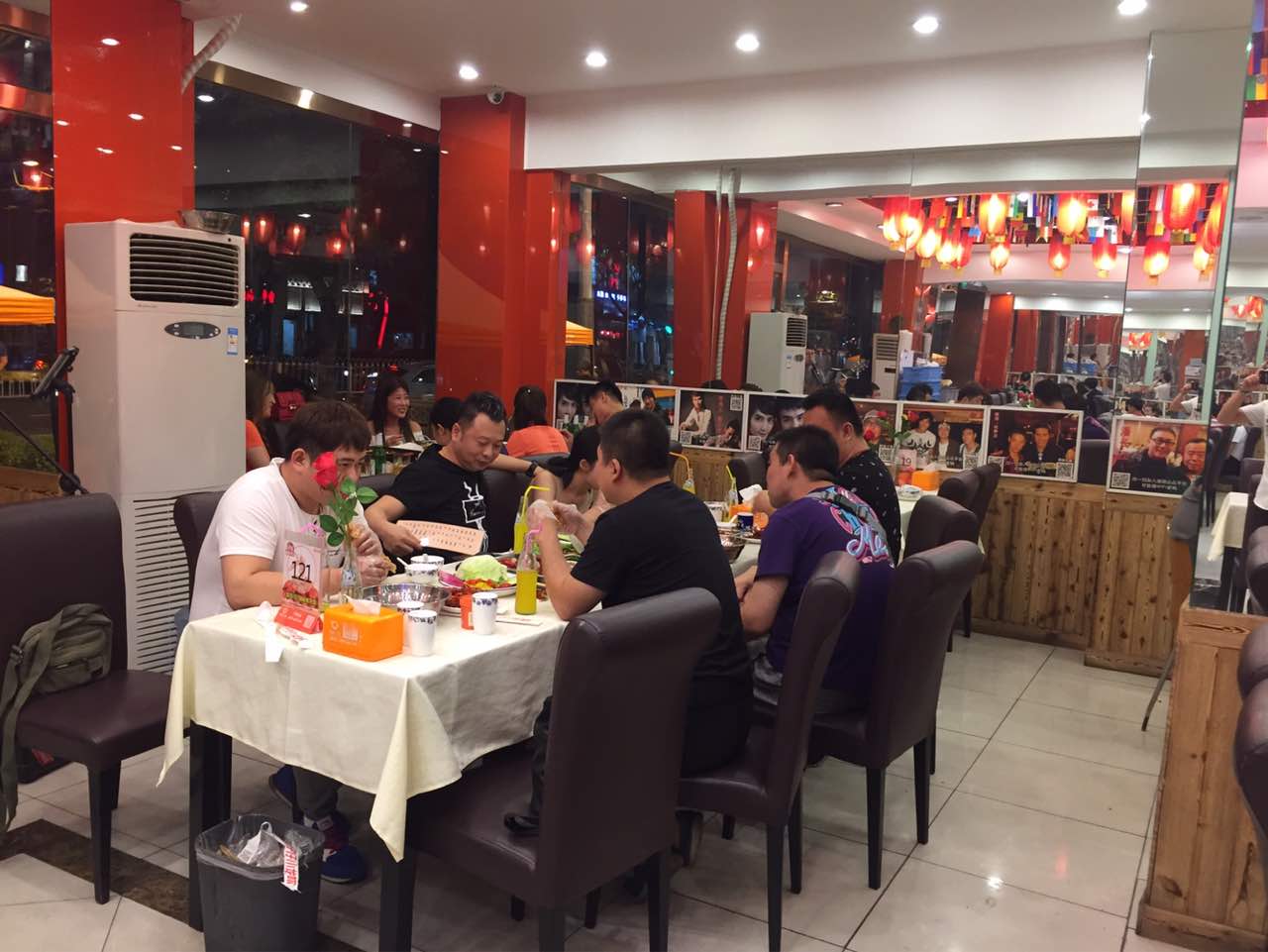 簋街仔仔小龙虾(七分店)