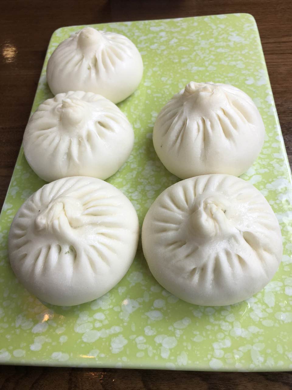 2019绿杨邨酒家外卖部(江宁路店)美食餐厅,菜包还是可以的,荠菜年糕也