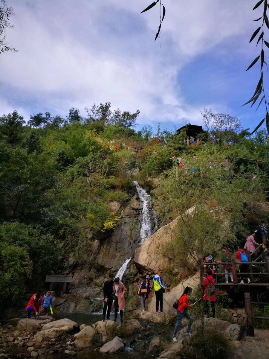 九如山瀑布群风景区(九如山瀑布群风景区门票免费政策)