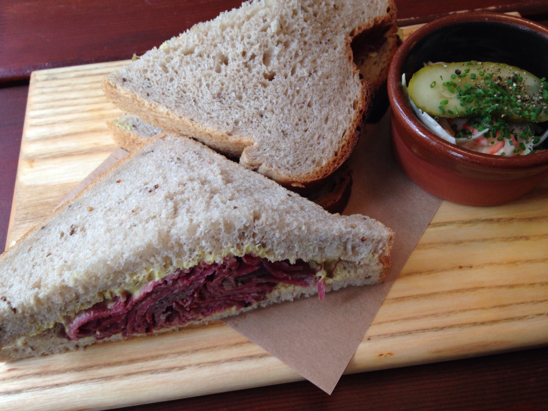 speziell das brot ist sehr lecker. am besten un.